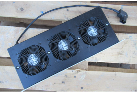 Schuiflade ventilator RITTAL. Gebruikt.